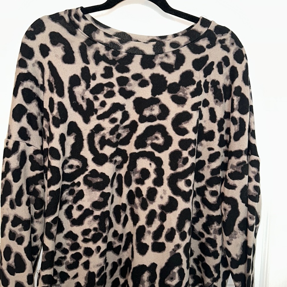 Amaryllis Cheetah High Low Sweater